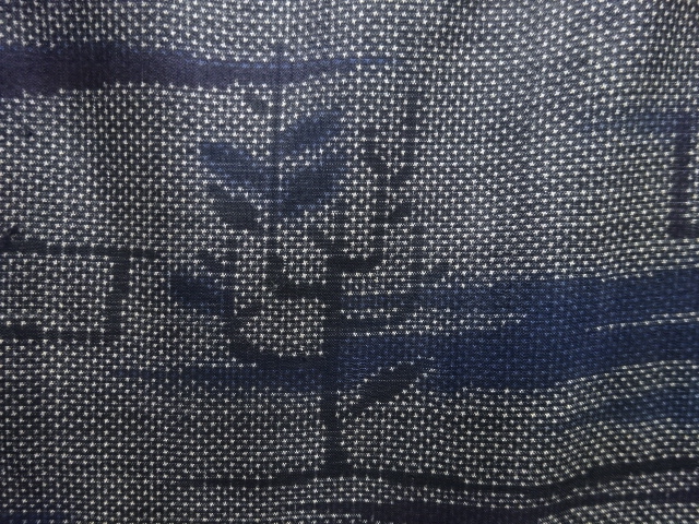 アンティーク　抽象樹木模様織出し本場泥大島紬着物（5マルキ）